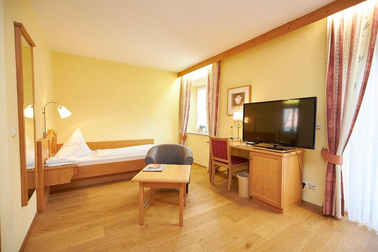 Gasthof-Hotel Zur Post Samerberg Exterior photo